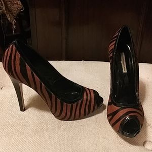 KATHRYN AMBERLEIGH PONY SKIN TIGER OPEN TOE